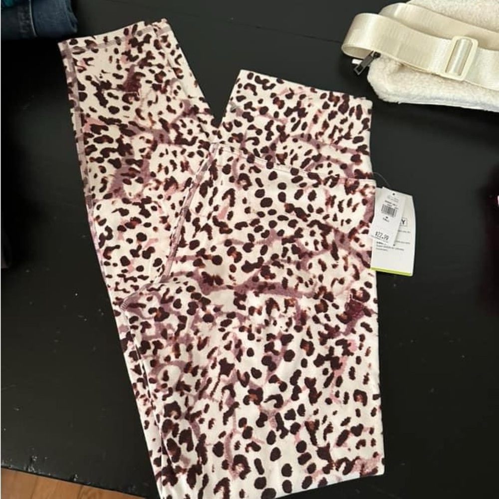 NWT Old Navy Size M Tall